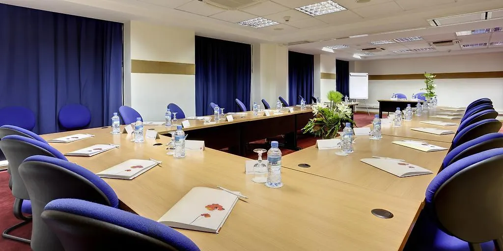 מלון Ibis Casablanca Sidi Maarouf 3*,