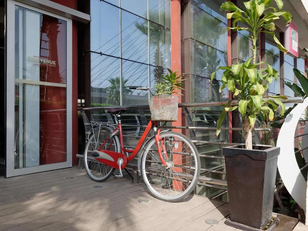 מלון Ibis Casablanca Sidi Maarouf 3*,